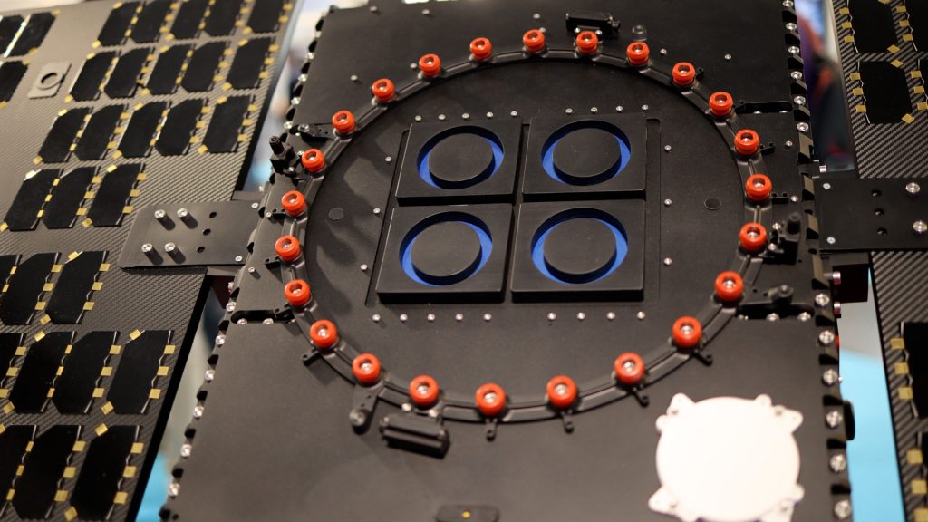 U-Space: Adaptable microsatellite platforms for innovative space constellations U-Space: Adaptable microsatellite platforms for innovative space constellations